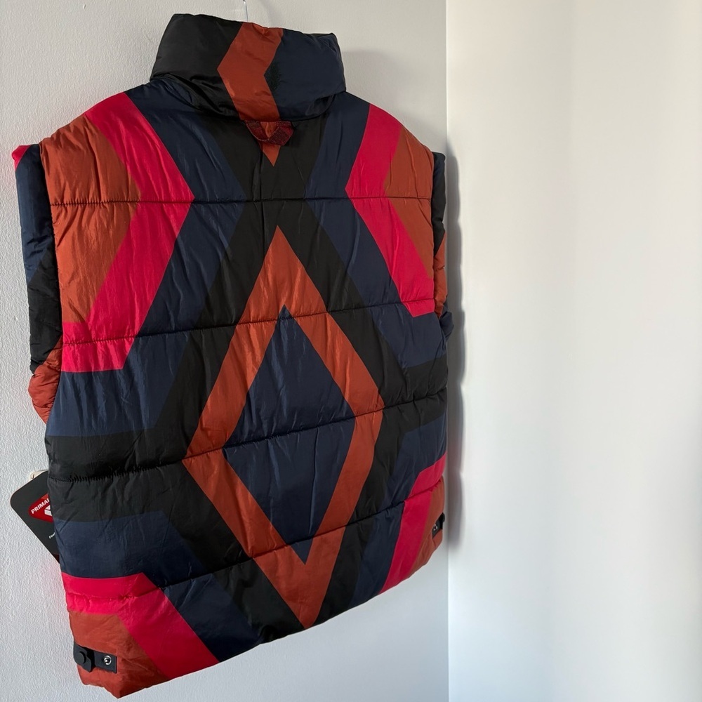 Free People Puffer Vest In a bubble Printed Vest Colorblock Print Size S NWT - Picture 10 of 17